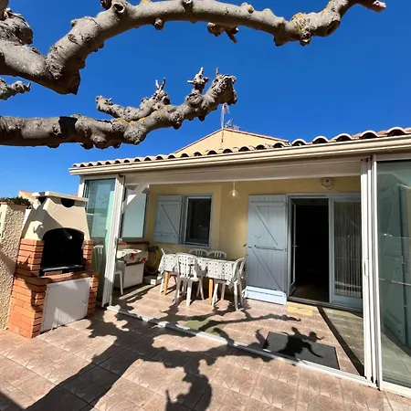 Villa Belle Maison De Semi Climatisee, Cloturee, Veranda, 6 Couchages, Le Village De La Lrvm93