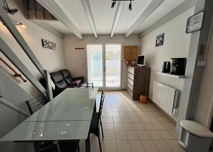 Belle Maison De Semi Climatisee, Cloturee, Veranda, 6 Couchages, Le Village De La Lrvm93 וילה פורטירנייה