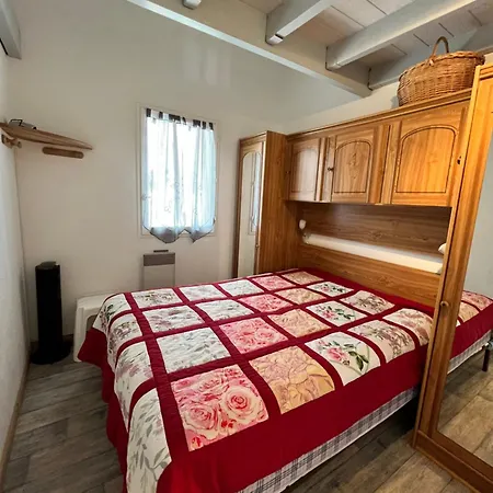 Belle Maison De Semi Climatisee, Cloturee, Veranda, 6 Couchages, Le Village De La Lrvm93 Villa Portiragnes