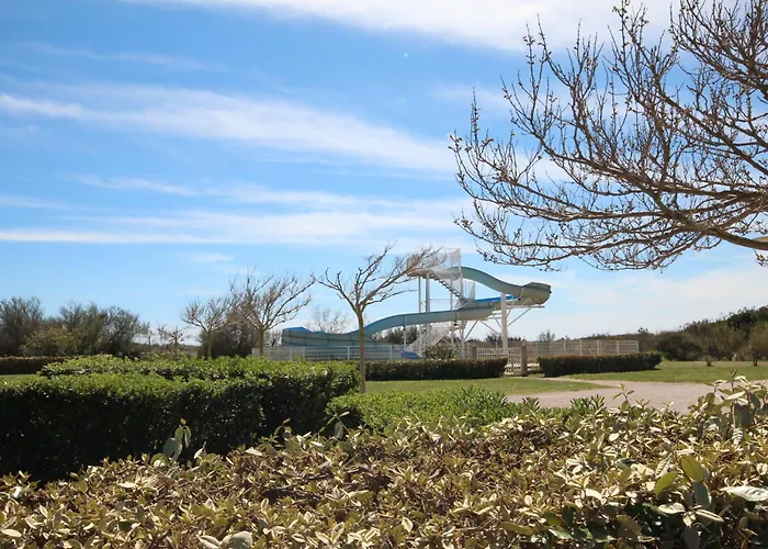 Belle Maison De Semi Climatisee, Cloturee, Veranda, 6 Couchages, Le Village De La Lrvm93 Villa *